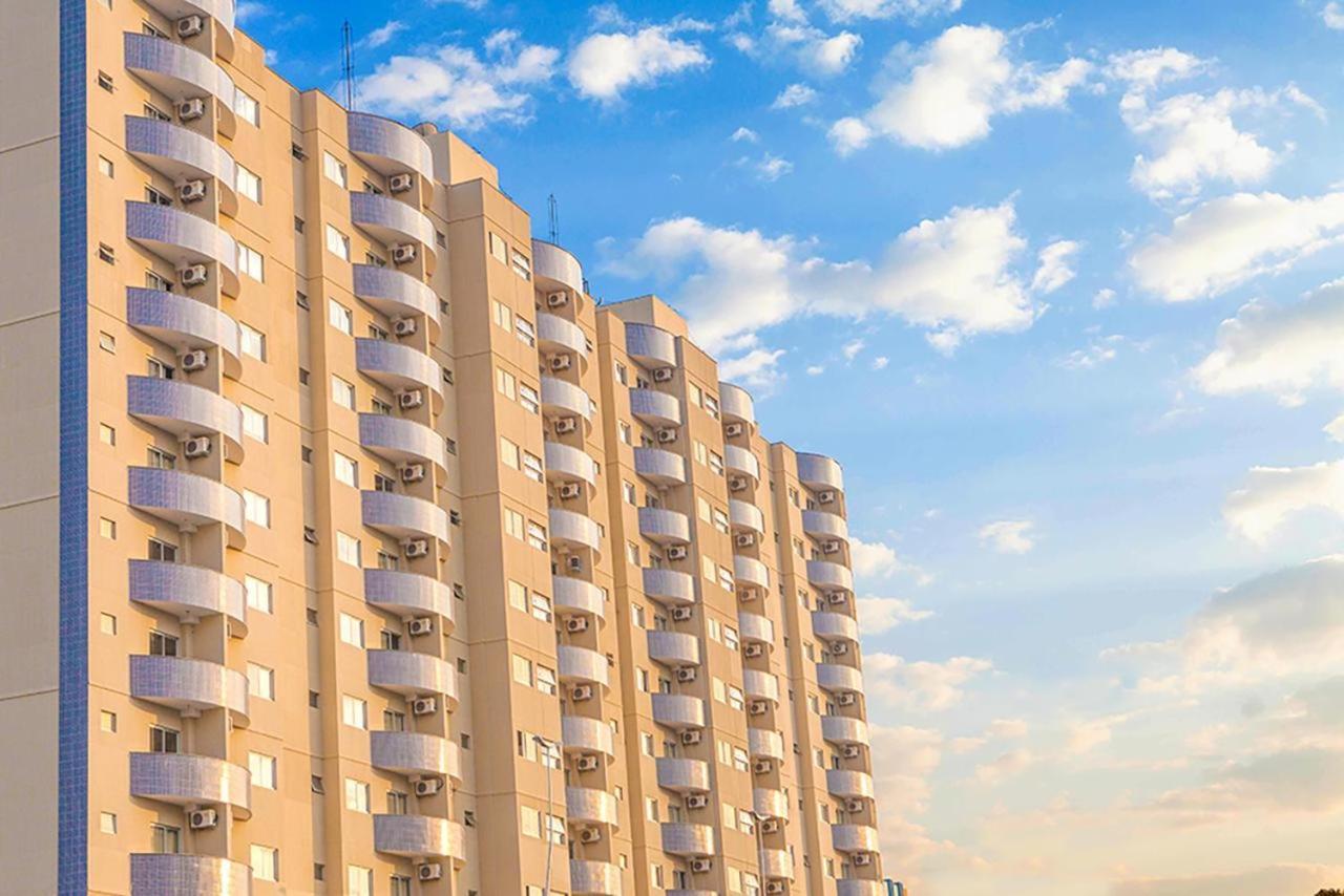 Golden Dolphin Express Apartamento