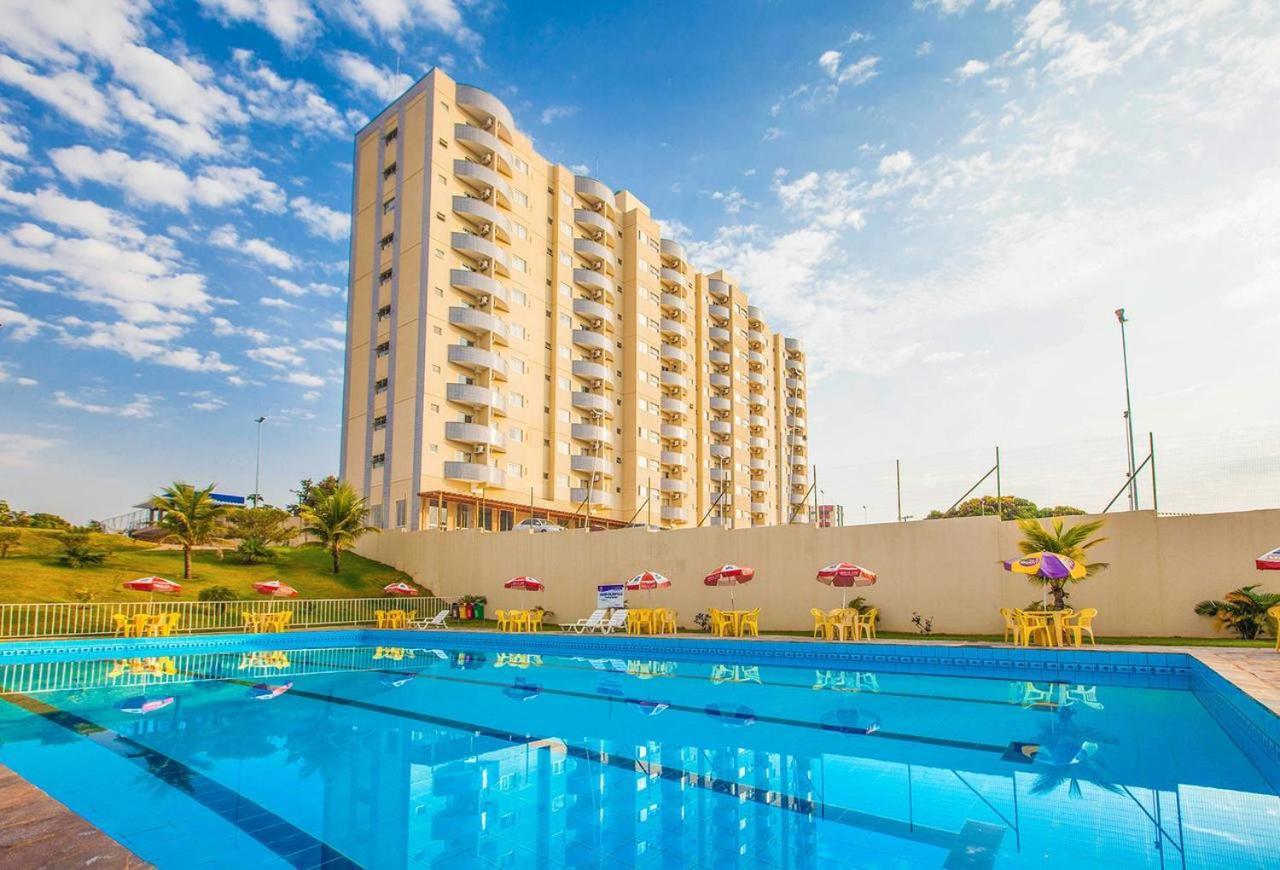 Golden Dolphin Express Apartment Caldas Novas